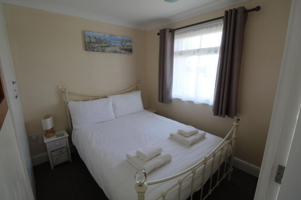 Relaxing Chalet On Popular California Sands Short Stroll To Beach, Nr Norfolk Broads & Great Yarmouth Scratby Zewnętrze zdjęcie