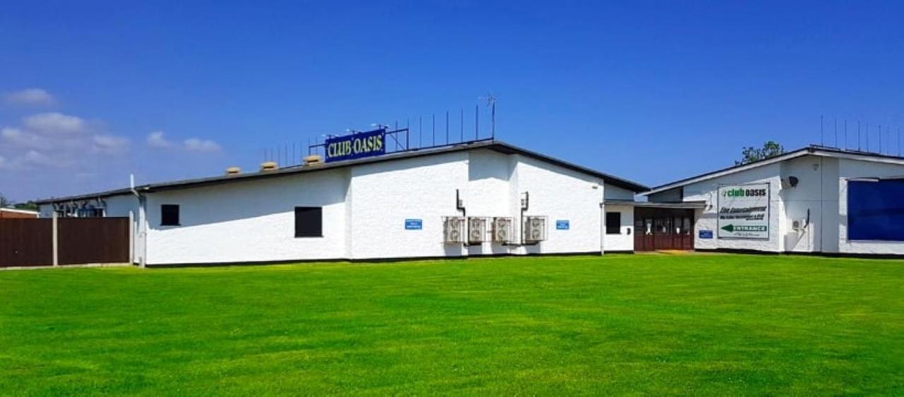 Relaxing Chalet On Popular California Sands Short Stroll To Beach, Nr Norfolk Broads & Great Yarmouth Scratby Zewnętrze zdjęcie