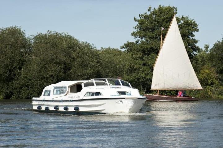 Relaxing Chalet On Popular California Sands Short Stroll To Beach, Nr Norfolk Broads & Great Yarmouth Scratby Zewnętrze zdjęcie